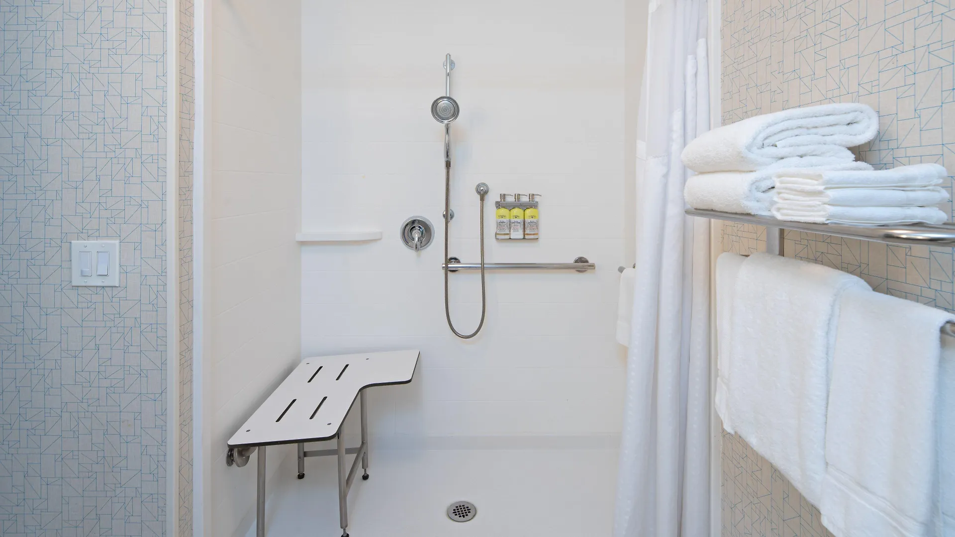 Holiday Inn Express Los Angeles Lax Airport By Ihg