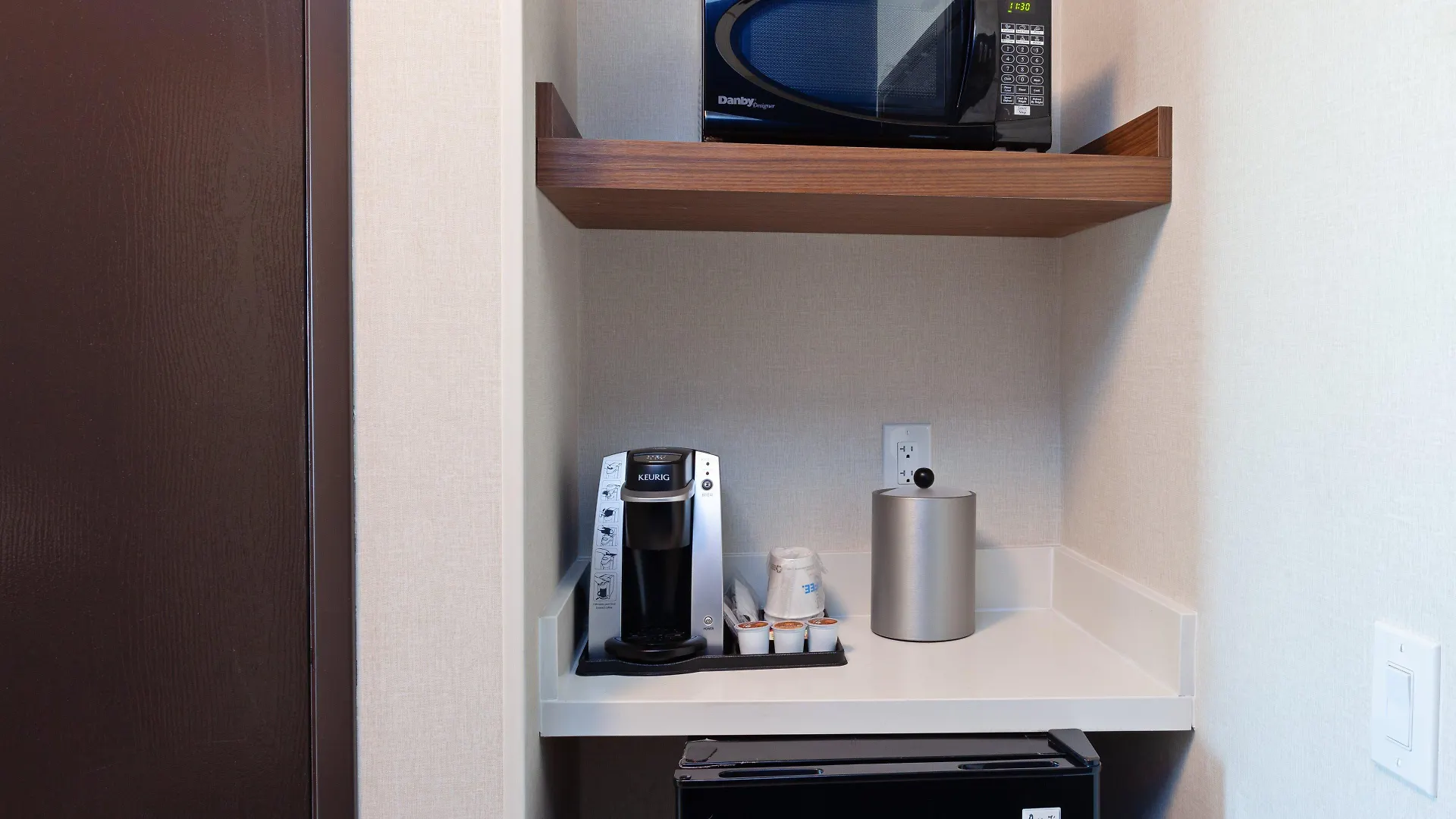 *** Hotel Holiday Inn Express Los Angeles Lax Airport By Ihg USA