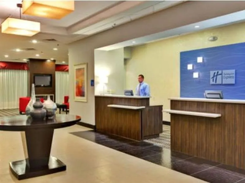 Holiday Inn Express Los Angeles Lax Airport By Ihg 3*,